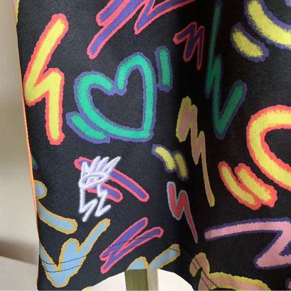 Adidas x Kris Andrews Love Unites Pride Doodle Print Shorts Unisex Size S - Picture 15 of 16